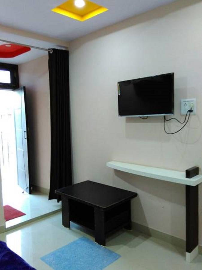 Hotel Blue Star Datia Buitenkant foto
